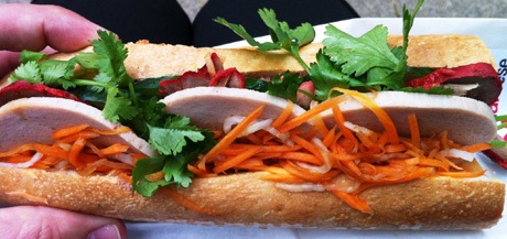 Bánh mì Việt Nam đắt khách nơi trời Tây