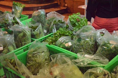 Một số mặt hàng tại hội chợ