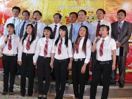 Người xứ Nghệ tại Kiev đón xuân Quý Tỵ - 5 Liên Khúc Xuân