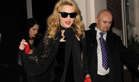 Madonna xuất hiện trong bữa tiệc chiêu đãi tại Oscar