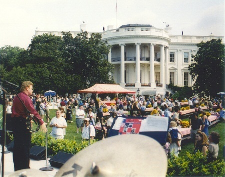 Đến năm 1952 công trình hoàn tất, Tổng thống Truman trở về tiếp quản dinh thự. 