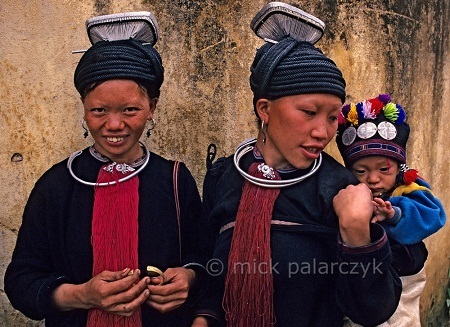 Phụ nữ người Dao Đen ở Tam Đường