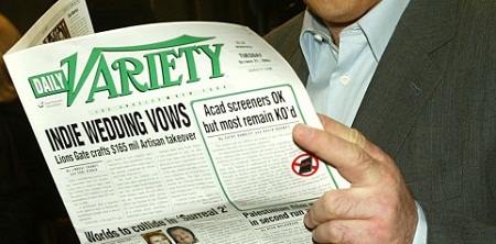 Đế chế truyền thông báo giấy của Hollywood sụp đổ - 2 Đế chế truyền thông báo giấy của Hollywood sụp đổ