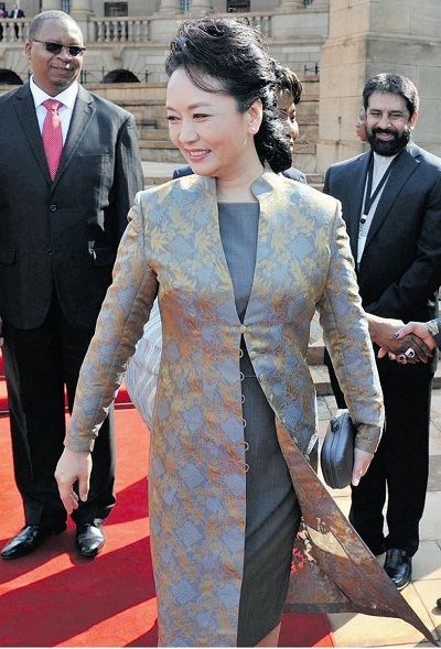 Điểm chung thú vị giữa gia đình Obama và Tập Cận Bình - 9 Một hình ảnh hiếm hoi có đủ 3 thành viên gia đình ông Tập Cận Bình