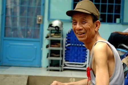 Con trai Văn Hiệp kể lại những ngày chống chọi bệnh của cha - 2 'Bố gục ngã trên chuyến gánh gồng sau chót'