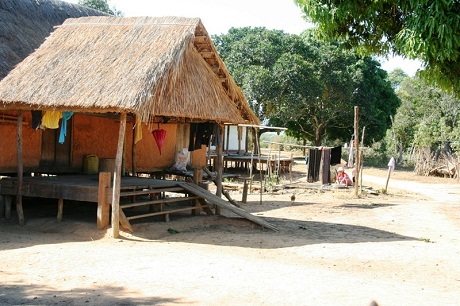 Bên trong ngôi nhà rông