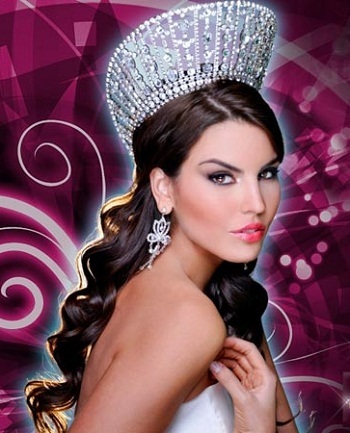 Những hoa hậu bị truất vương miện một cách... không ngờ