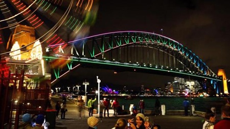 Cầu cảng Sydney trở thành tác phẩm nghệ thuật tương tác lớn nhất thế giới - 2 Cầu cảng Sydney trở thành tác phẩm nghệ thuật tương tác lớn nhất thế giới