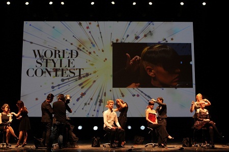 Nhà hát nổi tiếng Les Follies Bergeres