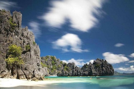 Cửa Đại là một trong những bãi biển đẹp nhất Châu Á - 10 Thời tiết nơi đây thích hợp để du khách tới nghỉ mát quanh năm, bất cứ khi nào có điều kiện.