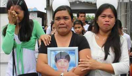 Vợ và hai con gái đau lòng trước sự ra đi đột ngột của phóng viên Romeo Olea