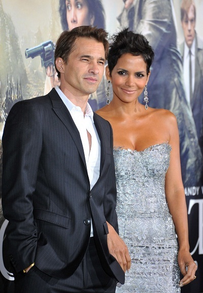 Hollywood "sủng ái" kiểu hôn nhân theo... hợp đồng - 4 Hollywood sủng ái kiểu hôn nhân theo... hợp đồng