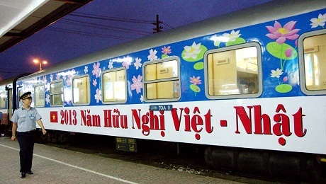 Báo Nhật viết về chuyến tàu Thống Nhất Bắc - Nam - 2 Báo Nhật viết về chuyến tàu Thống Nhất Bắc - Nam