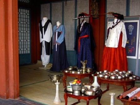 Đừng mơ biến trường quay thành mỏ vàng - 2 Phim trường