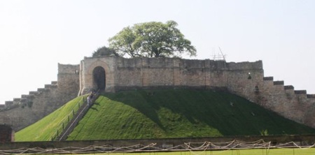 Dự án xây dựng lâu đài Lincoln với mục đích biến nơi đây thành địa điểm thăm quan du lịch.