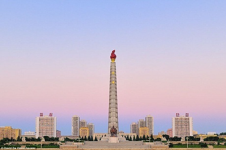 Tòa tháp này là công trình tôn vinh cố Chủ tịch Kim Nhật Thành.