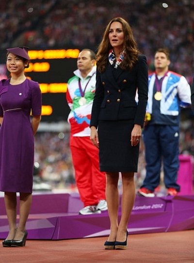 Những khoảnh khắc đẹp của "bông hồng mới nước Anh" - 9 Tháng 7/2011, Kate Middleton khoe tài nấu nướng trong gian bếp khách sạn ở Quebec, Canada.