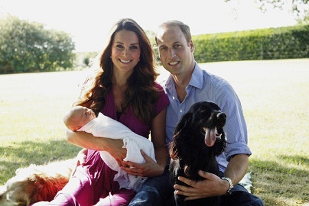 Những khoảnh khắc đẹp của "bông hồng mới nước Anh" - 18 Kate Middleton thân thiện với người dân Anh.