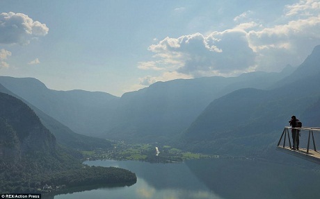 Thử cảm giác "choáng váng" trên... mây - 5 Thử cảm giác choáng váng trên... mây