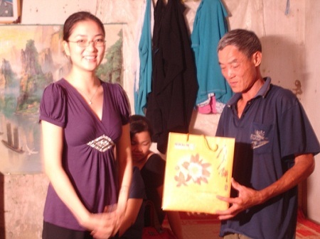 Một hoa hậu Nguyễn Thị Huyền lộng lẫy, kiêu sa.