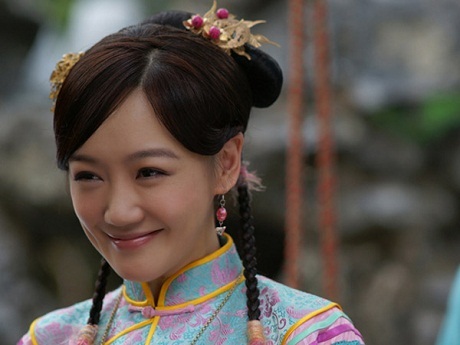 Nơi sản sinh ra những mỹ nhân - 10 Tiết Giai Ngưng cũng là người đẹp
nổi tiếng tại Trung Quốc, cô sinh năm 1978.