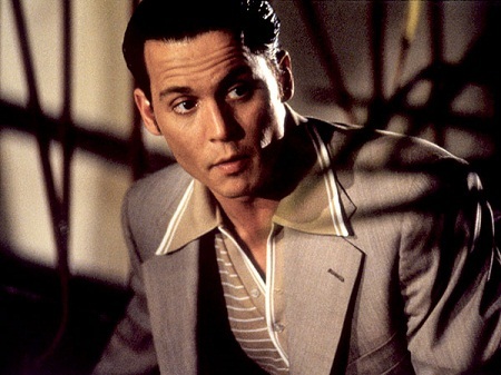 Johnny Depp với đôi mắt gần như mù và những vai diễn xuất sắc - 7 Donnie Brasco (1997)