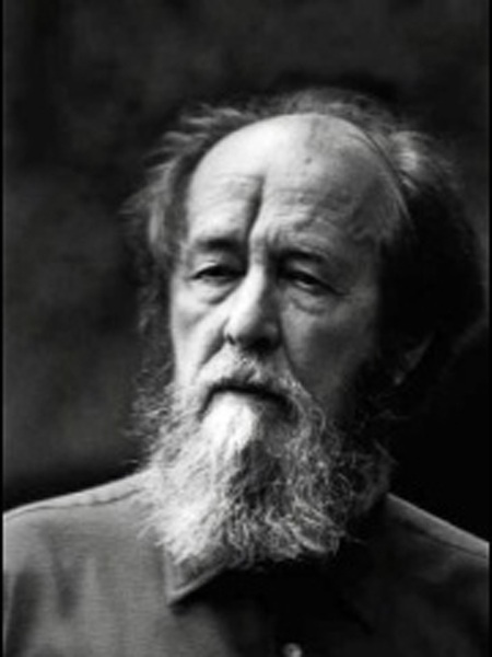 Những giải Nobel văn học gây tranh cãi dữ dội - 1 Chân dung nhà văn Alekxandr Solzhenisyn