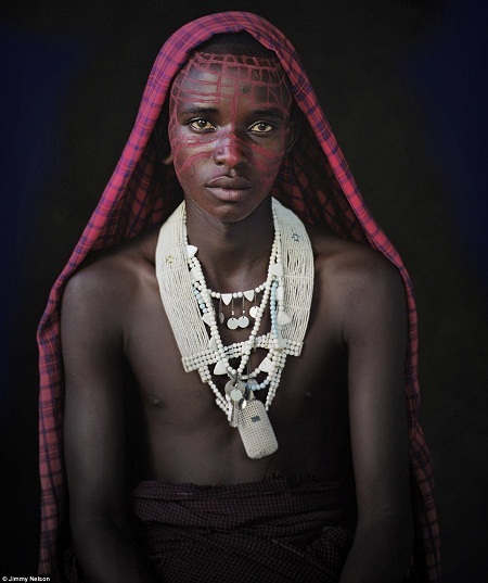Những tộc người sắp... “biến mất vĩnh viễn” - 23 Người Maasai đo
độ giàu có của một gia đình bằng số lượng gia súc mà họ có.
