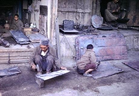 Hình ảnh gây kinh ngạc về "đất nước bất hạnh"- Afghanistan - 11 Cuộc sống lao động tuy vất vả nhưng ít nhất vẫn còn có sự bình yên.