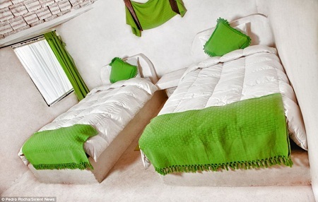 Ở nơi không có đường chân trời - 9 Ráng chiều