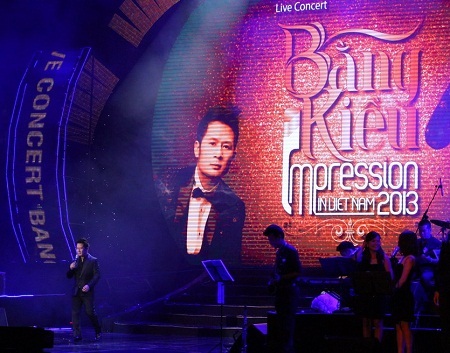 Hình ảnh về đêm nhạc đắt vé ở Hà Nội