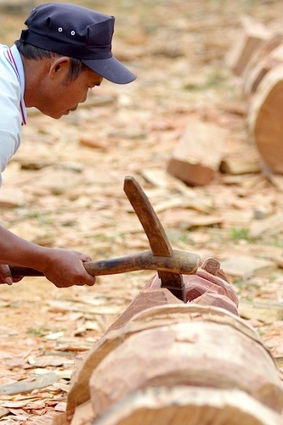 Những bức tượng nhà mồ “ngập” hồn ở Hà Nội - 2 Những bức tượng nhà mồ “ngập” hồn ở Hà Nội