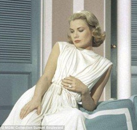 Chiêm ngưỡng 600 món đồ trang sức đắt giá nhất