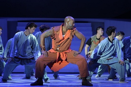 Khi Tôn Ngộ Không biết nhảy hip-hop và biết yêu - 2 Khi Tôn Ngộ Không biết nhảy hip-hop và biết yêu