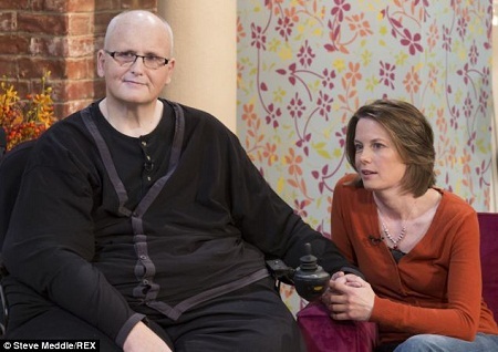 Thêm một chuyện tình kỳ lạ từ... Facebook