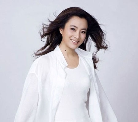 Gặp lại "công chúa Thiên Trúc" Lý Linh Ngọc của Tây Du Ký 1986 - 3 Vẻ đẹp tuổi trung niên của diễn viên Lý Linh Ngọc