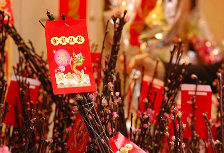 Tục lì xì bắt nguồn từ đâu?