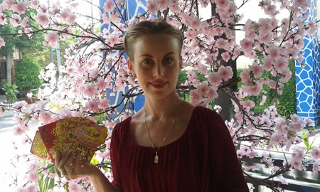 Chị Daria Mishukova và những tấm thiệp chúc mừng năm mới 