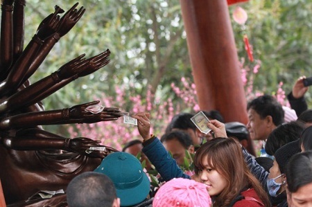 “Văn hóa tiền lẻ” hay tâm lý “nhỏ, lẻ”?