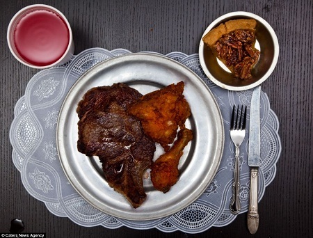 Hình ảnh về “sự nhân đạo cuối cùng” dành cho các tử tù - 7 Hình ảnh những bữa ăn cuối cùng dành cho tử tù