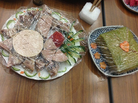 Độc giả cùng chia sẻ Tết Việt xa xứ