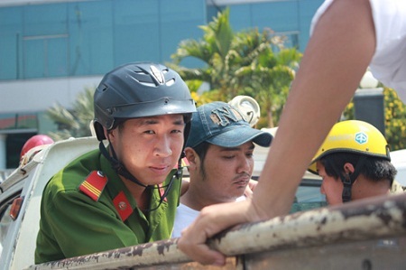 Vụ siêu mẫu Mâu Thanh Thủy bị cướp: Hiện tượng xã hội loạn kỷ cương - 5 Tên cướp giật túi của siêu mẫu Mâu Thanh Thủy khiến cho cô bị ngã xe dẫn đến chấn thương sọ não