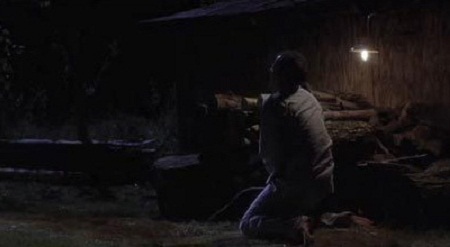 Nhân vật Paul Edgecomb trong phim “The Green Mile” (1999) gặp vấn đề khiến anh không thể… đứng.