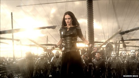 Bắt lỗi lịch sử trong hai bộ phim đình đám Hollywood - 3 Nữ diễn viên Eva Green vào vai nữ hoàng Artemisia trong phim 300: Đế chế nổi dậy.