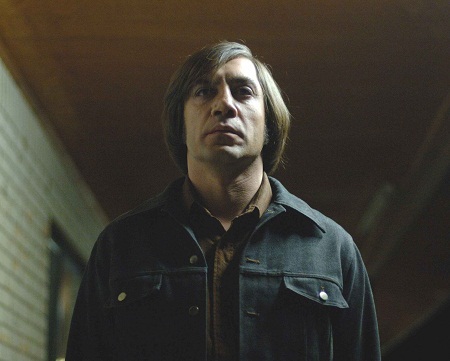 Khám phá thế giới của những nhân vật tâm thần “kinh điển” - 1 Nhân vật Anton Chigurh trong “No Country for Old Men”
