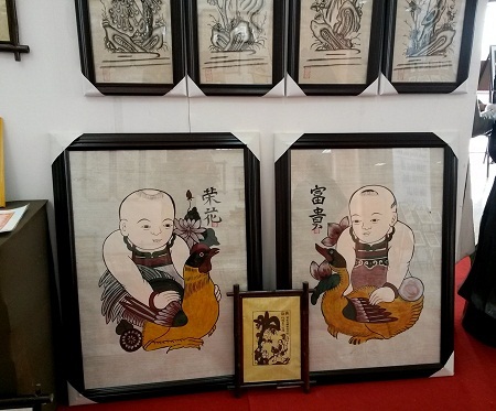 Giấc mơ “chân lấm tay bùn” bước ra từ tranh Đông Hồ - 4 Đôi tranh “Vinh hoa-Phú quý” thể hiện ước nguyện một tương lai vinh hiển sẽ đến.