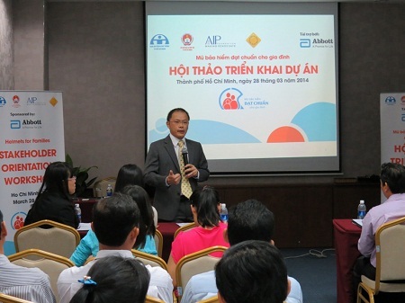 Mũ bảo hiểm đạt chuẩn cho gia đình