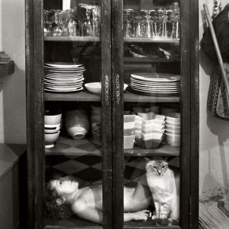 Bên cạnh chùm ảnh đen trắng, Alain Laboile còn chụp cả những bức ảnh màu chân thực và sống động: