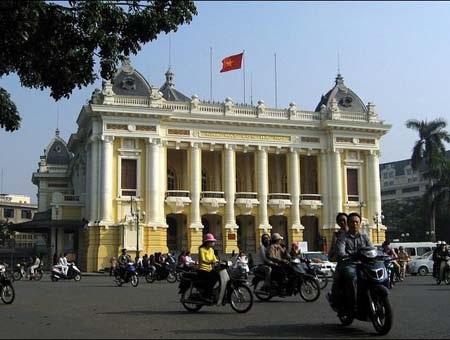 Vẻ đẹp ngày nay của nhà hát Lớn Hà Nội.