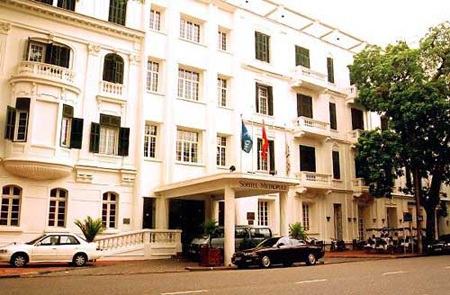 Ngắm những công trình kiến trúc châu Âu giữa lòng Hà Nội - 14 Vẻ đẹp của Sofitel Métropole của ngày nay.